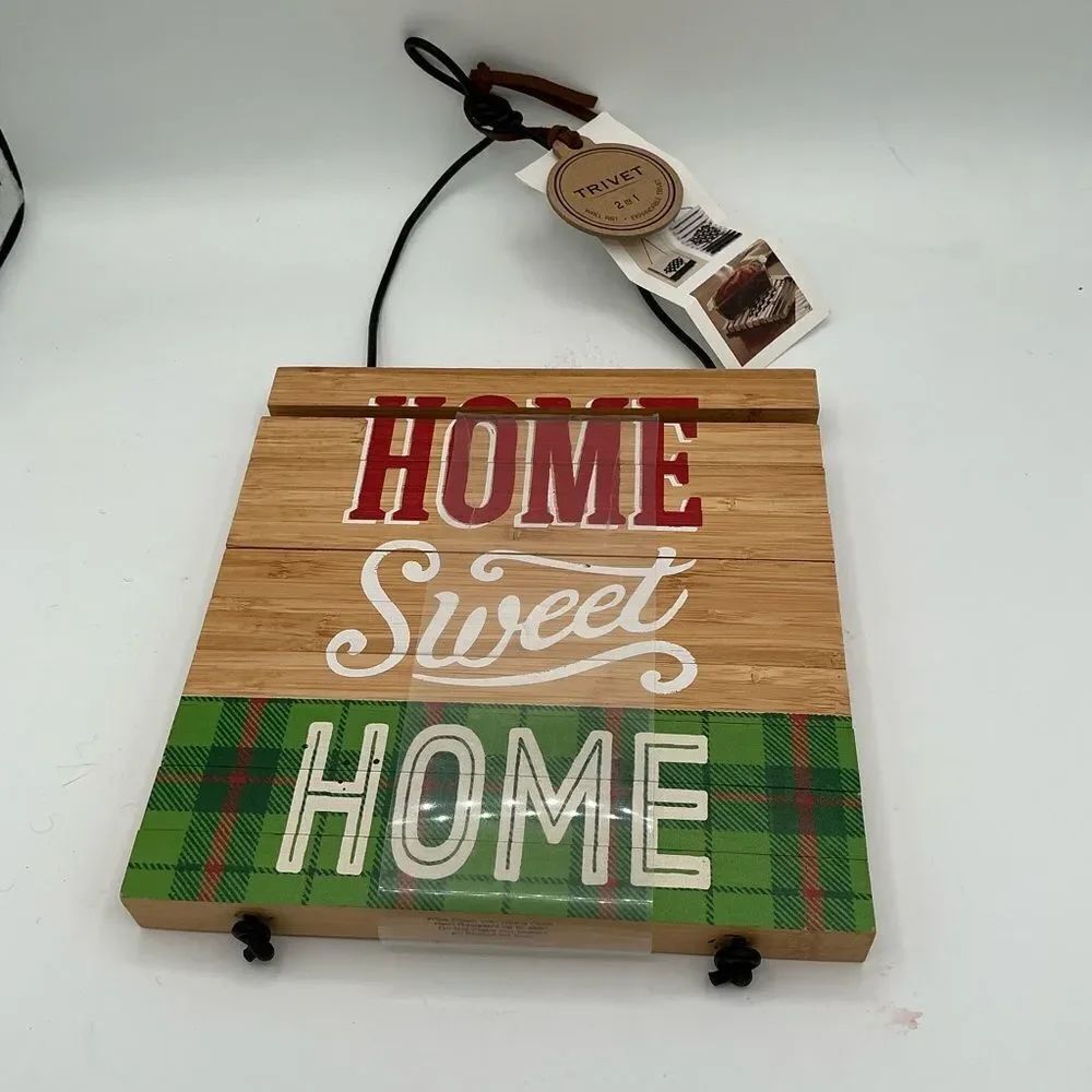 Home Sweet Home expandable bamboo trivet for hot pans NWT